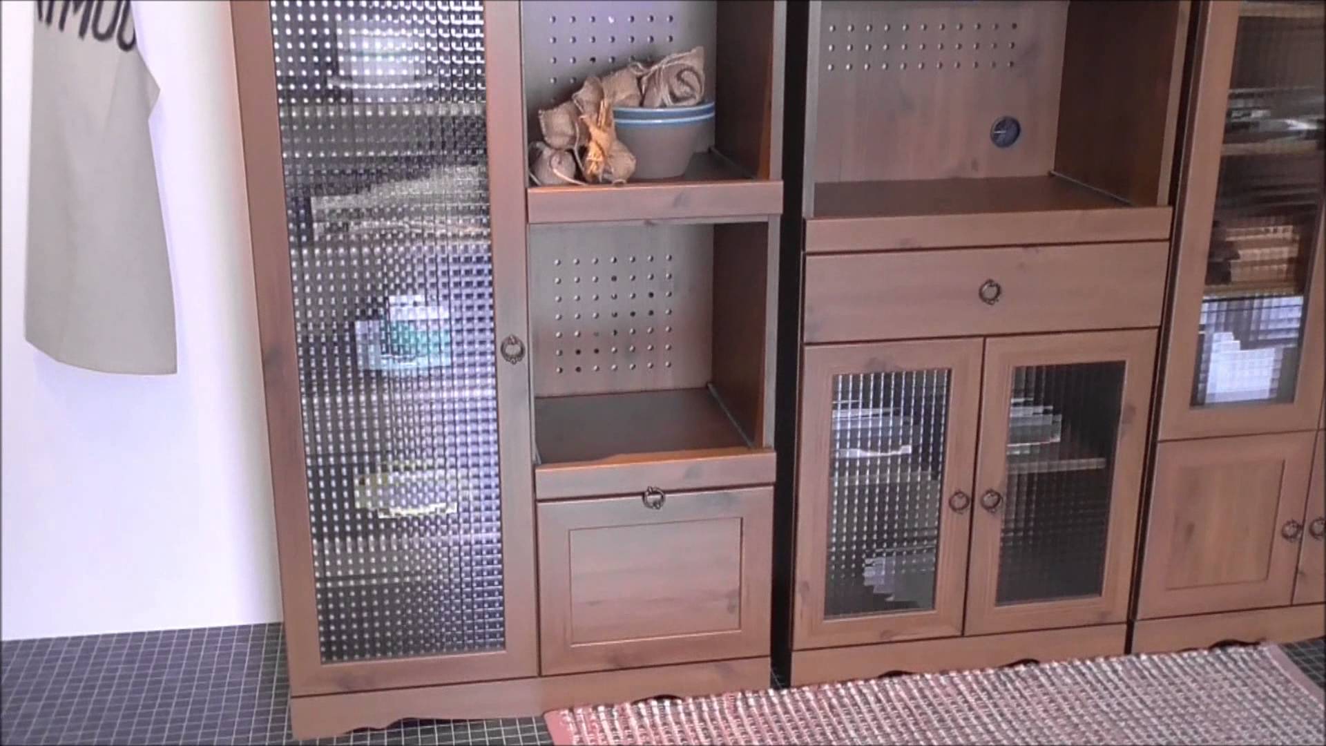【デザイン家具.com】 レトロなデザインのキッチン収納 レンジ台